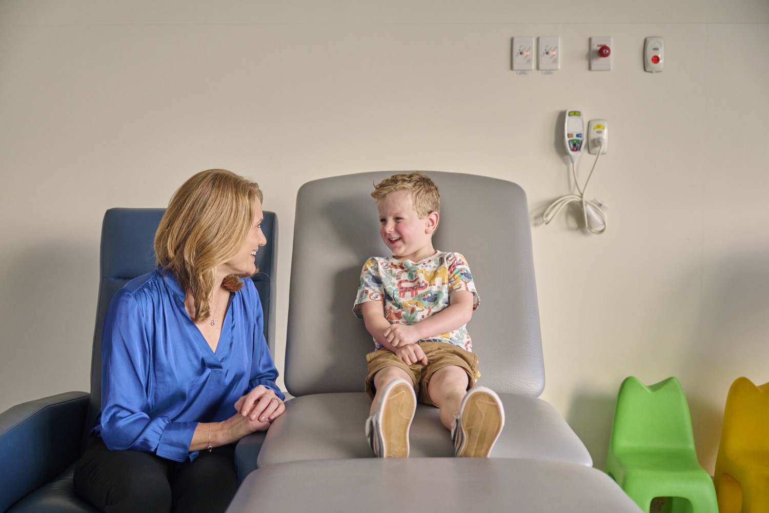 Researcher Kirsten Perrett with patient